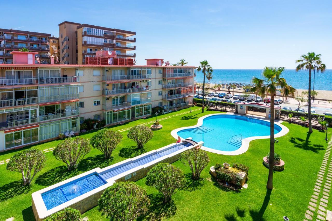 Beachfront Seaview Apartment In Los Boliches By Costarentals - Ref 141 Fuengirola Exteriör bild