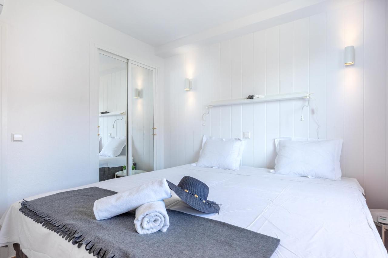 Beachfront Seaview Apartment In Los Boliches By Costarentals - Ref 141 Fuengirola Exteriör bild